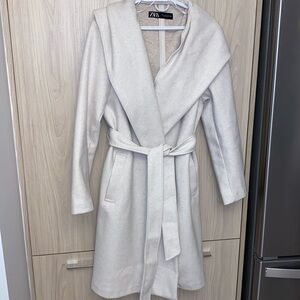 Light Beige Coat with Hood and Belt